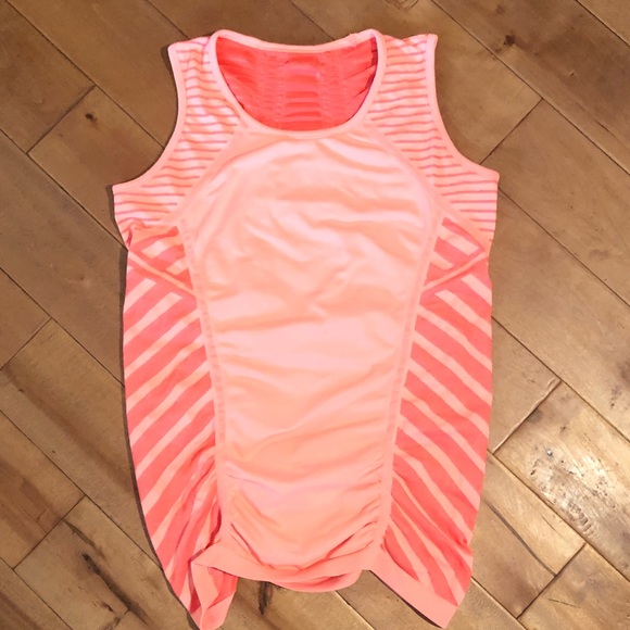 Athleta Tops - Athleta Fast Track Tank Top Size Large